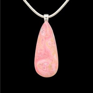 Elegant Pink Teardrop Pendant Necklace